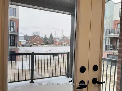 Condo Townhouse in Waterloo