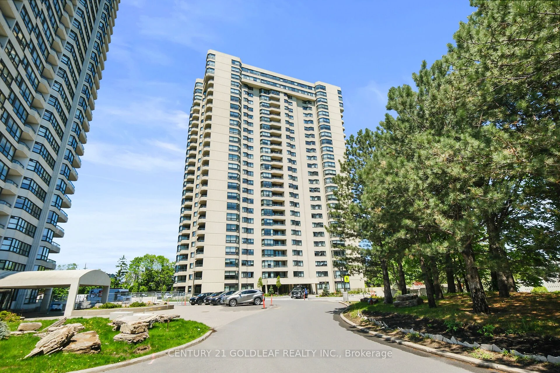 Condo Apartment in Alta Vista and Area