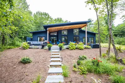 Detached in Seguin