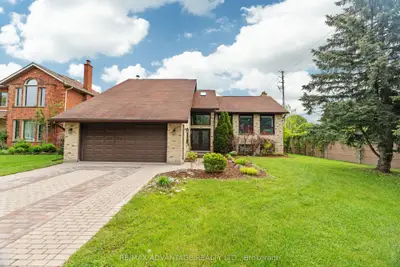 Detached in London North