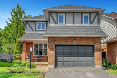 Detached in Barrhaven