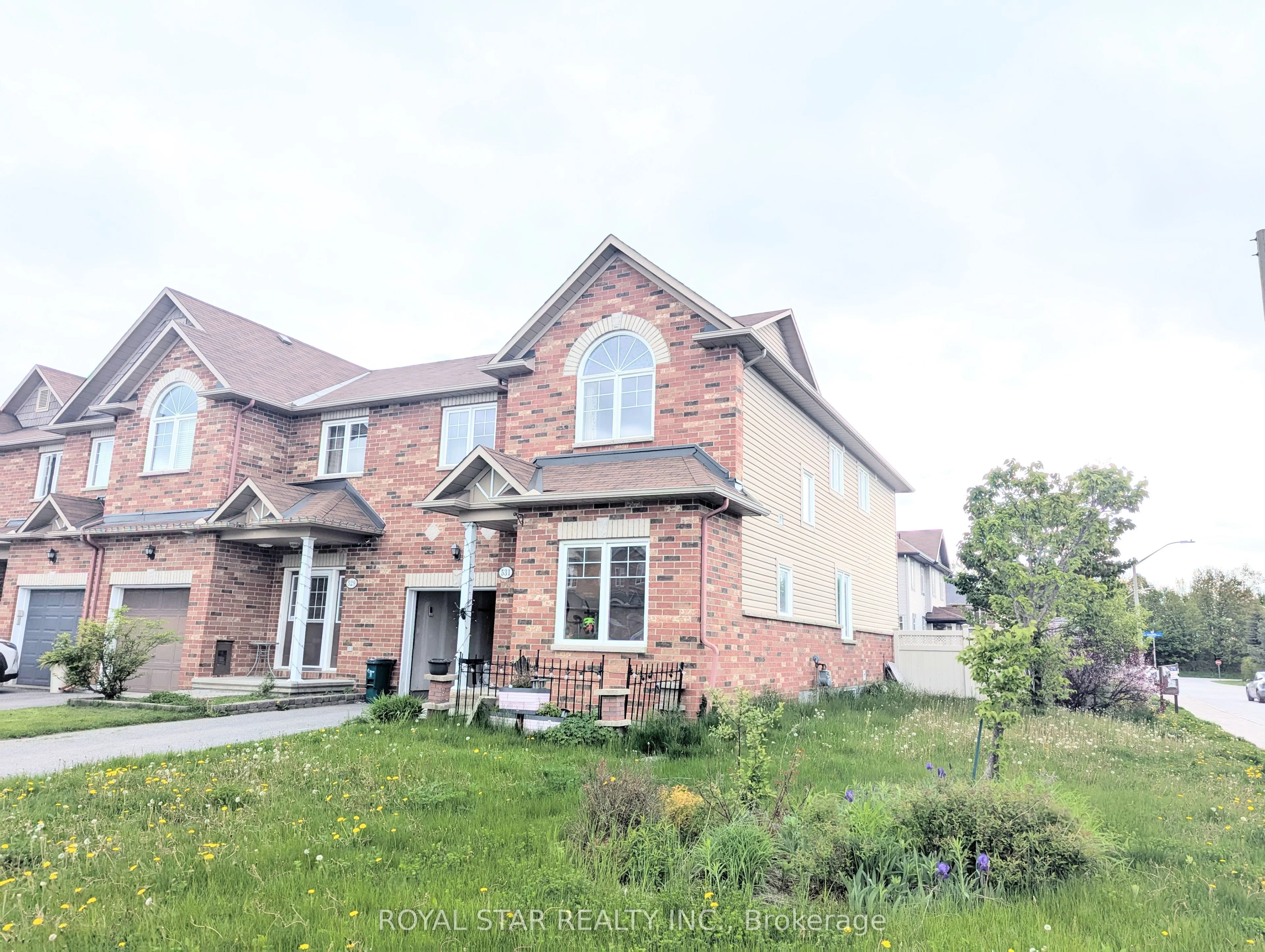 531 Fordell Avenue, Kanata, On K2w 0b7