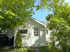 240 University Avenue W, Cobourg, On K9a 2e9
