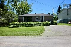 63 Birchcliff Avenue, Kawartha Lakes, ON K0M 1L0
