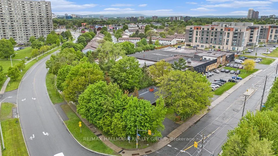 1128 Cummings Avenue, Cyrville - Carson Grove - Pineview, On K1j 7r8