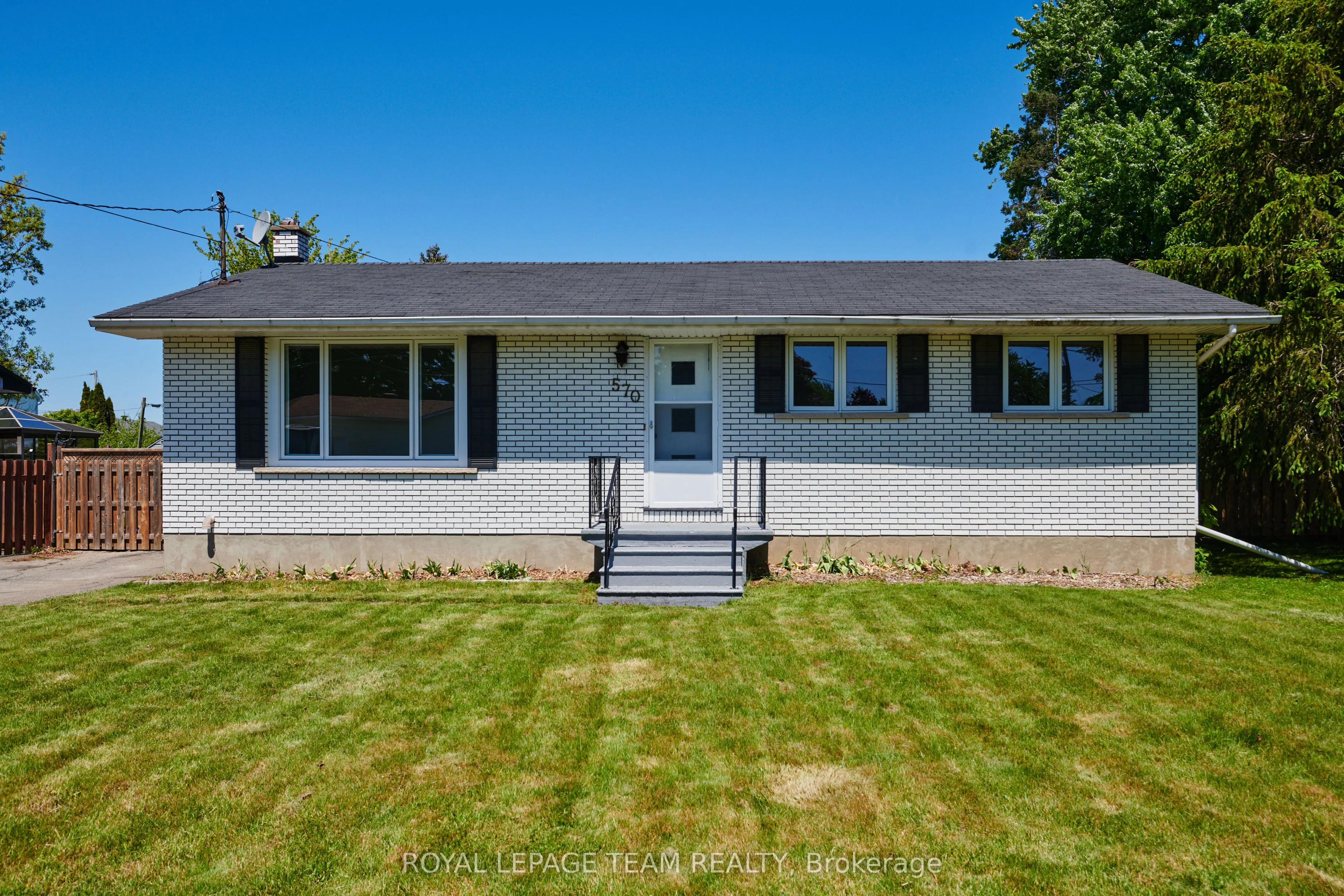 570 Dufferin Street W, North Dundas, On K0c 2k0