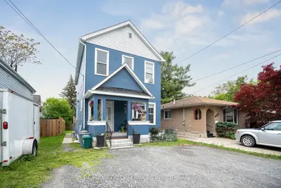 Duplex in Niagara Falls