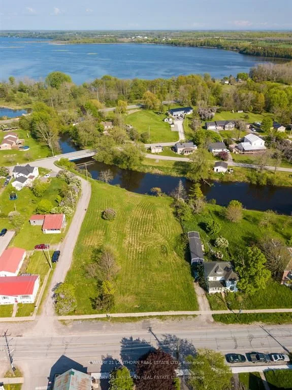 23 Pigtail Lane, Prince Edward County, On K0k 1t0