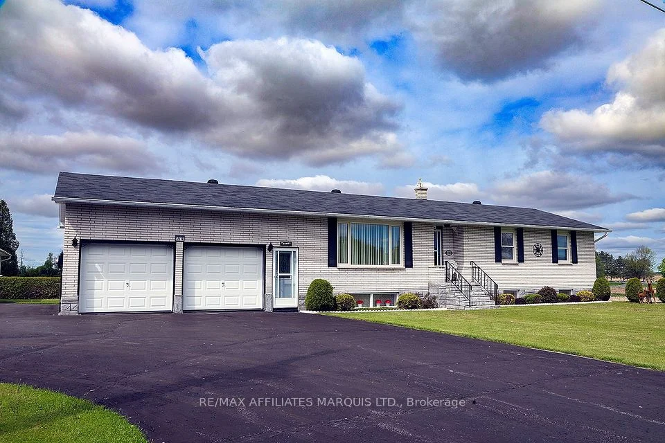 12274 County Rd 18 Road, South Dundas, ON K0C 2H0