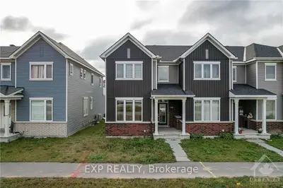 Att/Row/Townhouse in Barrhaven