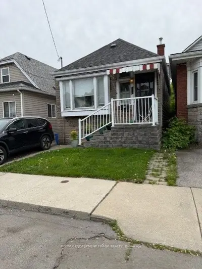 Detached in Hamilton