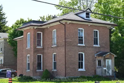 Detached in Kawartha Lakes