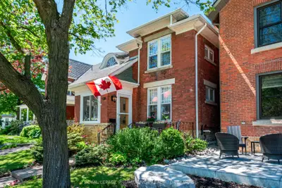 Detached in Gananoque