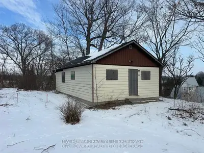 Detached in Fort Erie