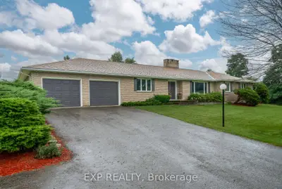 Detached in Prince Edward County