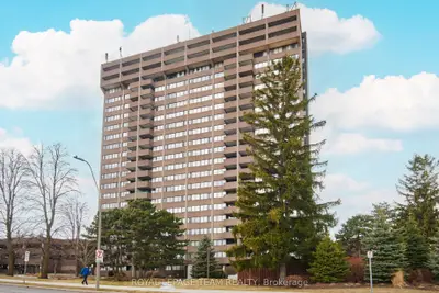 Condo Apartment in Hunt Club - South Keys and Area