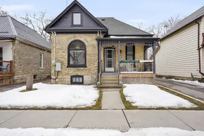 Detached in St. Thomas