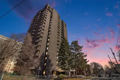 Condo Apartment in Ottawa Centre