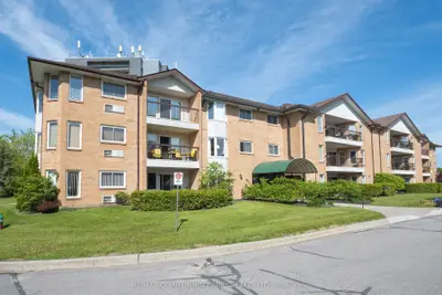 Condo Apartment in Quinte West