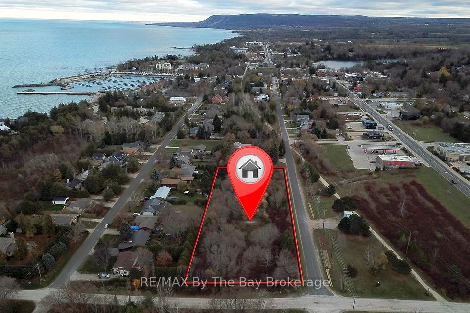 41 Lansdowne Street N, Blue Mountains, ON N0H 2P0