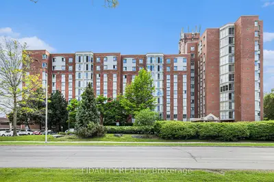 Condo Apartment in Kanata