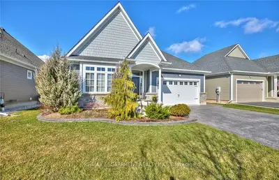 Detached in Fort Erie