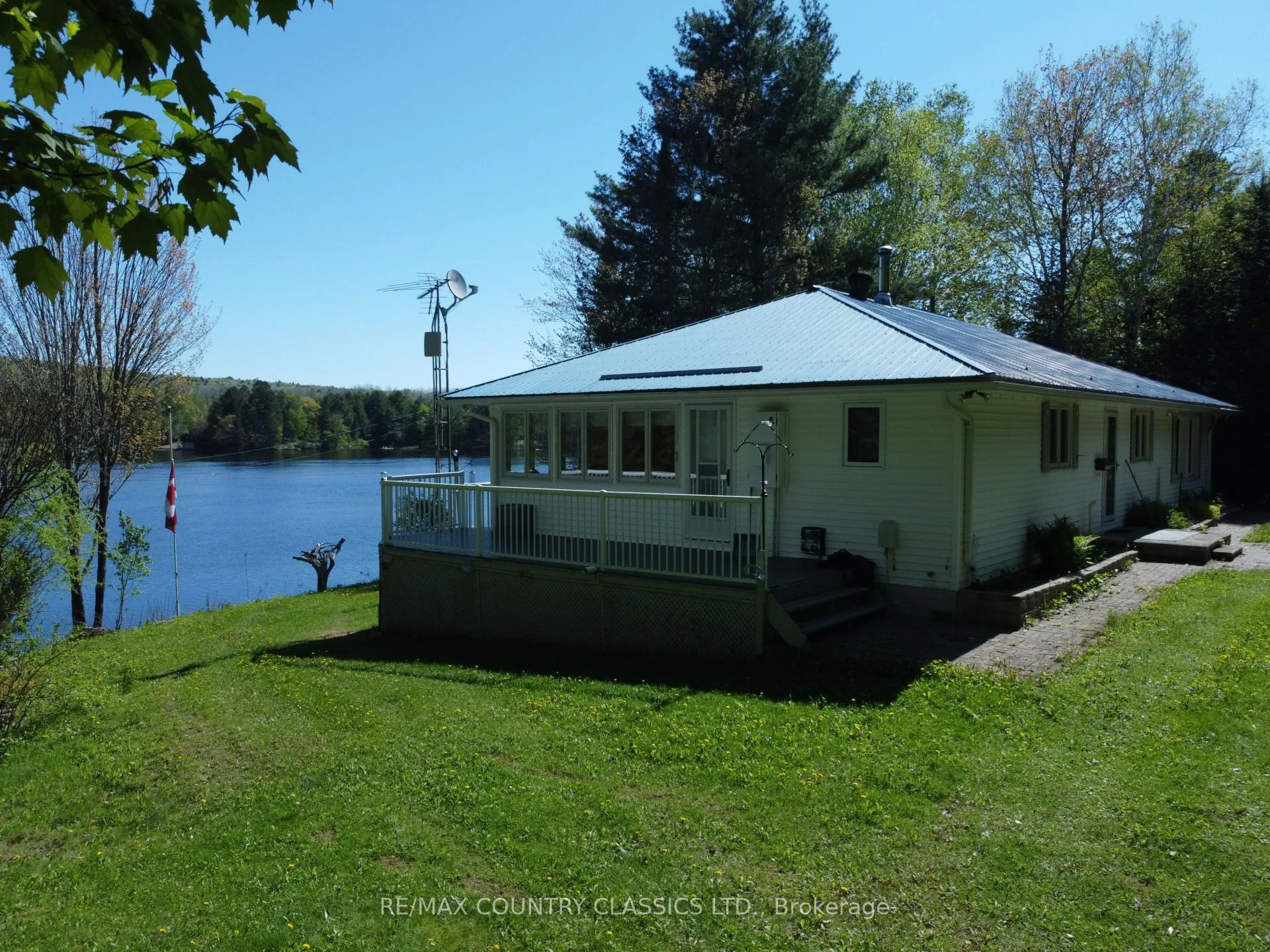 1448 Kamaniskeg Lk Road, Hastings Highlands, ON K0J 1L0