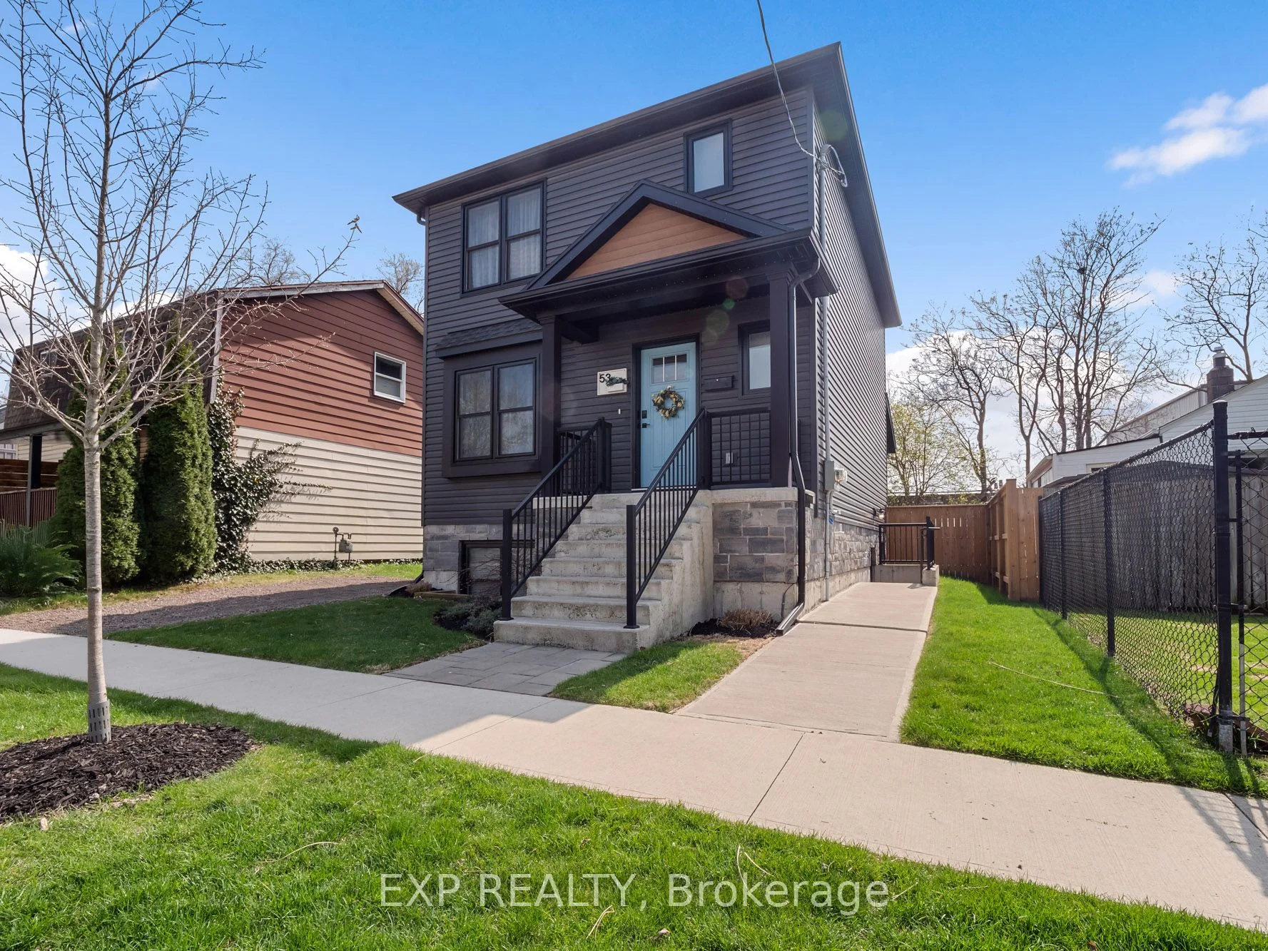 53 Plymouth Avenue, St. Catharines, ON L2R 2X8