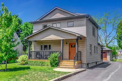 Detached in Carlington - Central Park