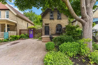 Detached in London East