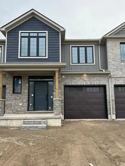 Condo Townhouse in Middlesex Centre