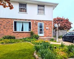 428 Stockton Street, London South, ON N6C 3B5