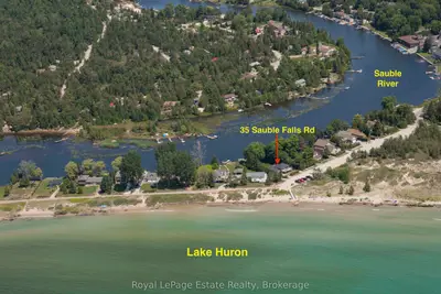 Detached in South Bruce Peninsula