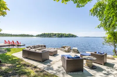 Detached in Kawartha Lakes