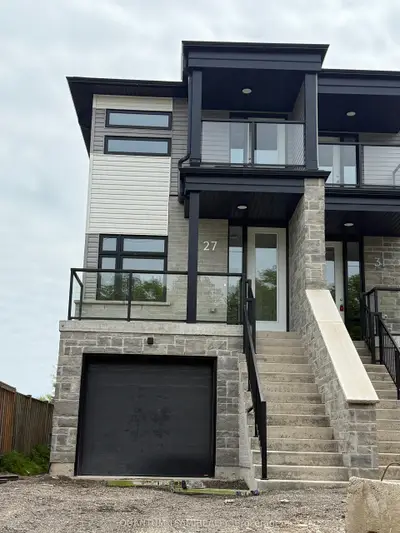Semi-Detached in Welland