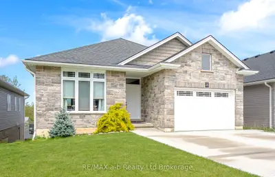 Detached in Ingersoll