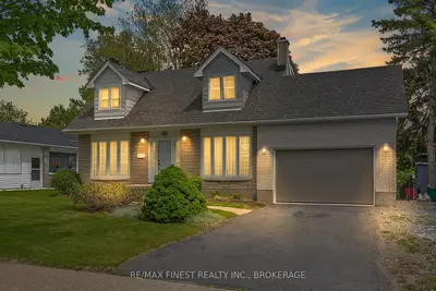 Detached in Kingston