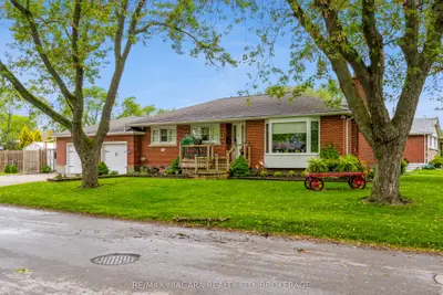 Detached in Welland