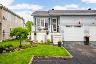 Semi-Detached in North Glengarry