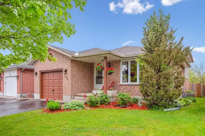 Detached in Guelph