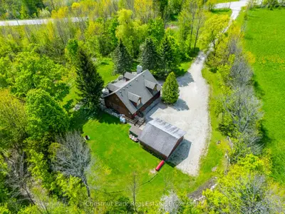 Detached in Georgian Bluffs