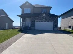 14 Fieldstone Drive, Greater Sudbury, ON P3B 0C4