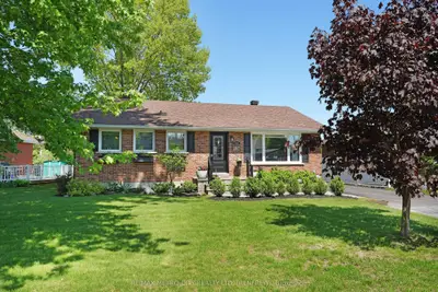 Detached in Renfrew