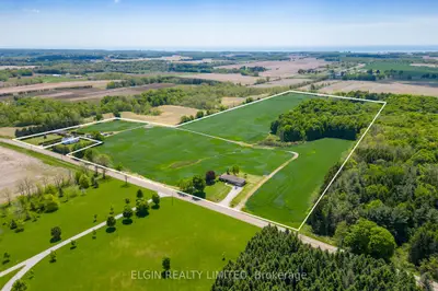 Farm in Central Elgin