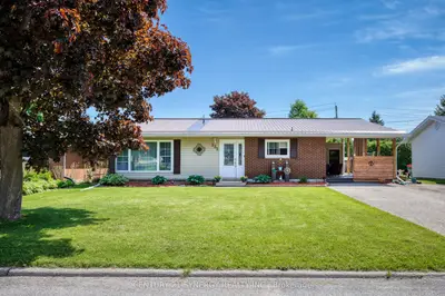 Detached in Smiths Falls