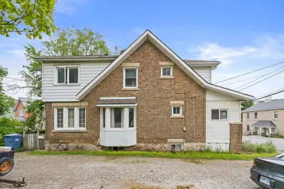 Detached in Guelph