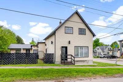 Detached in Pembroke