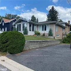 24 Fairy Avenue, Huntsville, On P1h 1g7