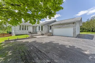 Detached in Greater Napanee