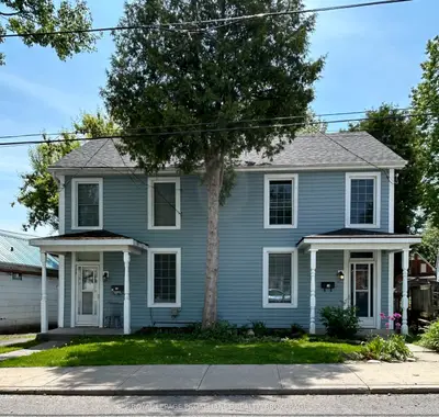 Duplex in Kingston